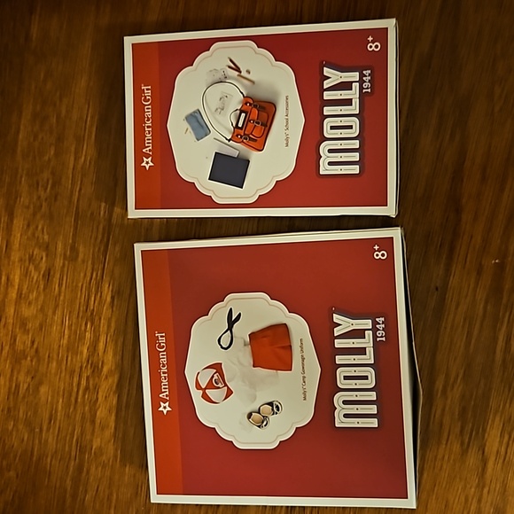 (2) American Girl *empty* Molly boxes - Picture 1 of 7